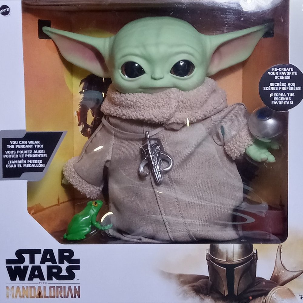 NIB Baby Yoda Star Wars Mandalorian The Child
